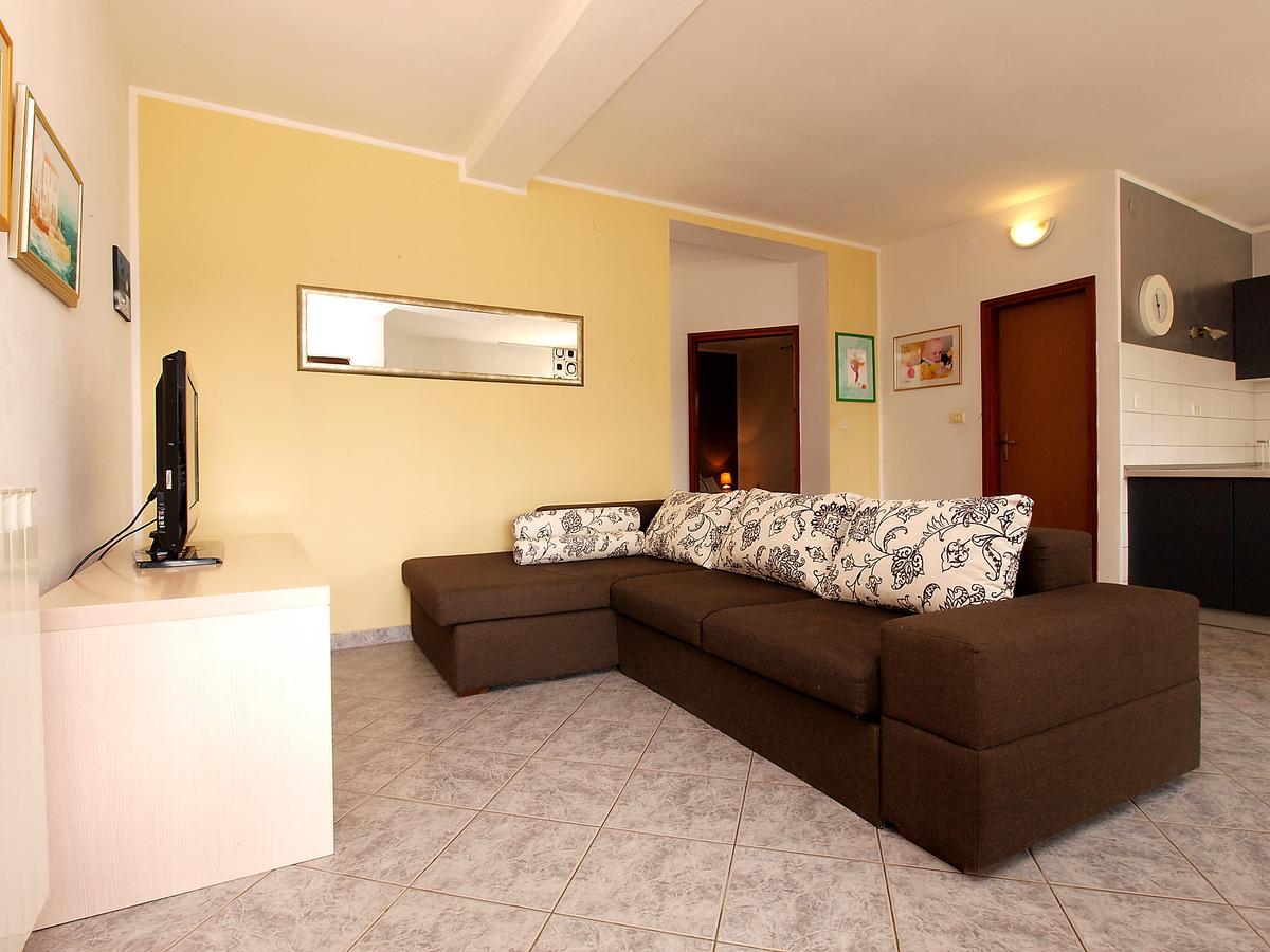 Apartments Dusanka 799 Фажана Экстерьер фото