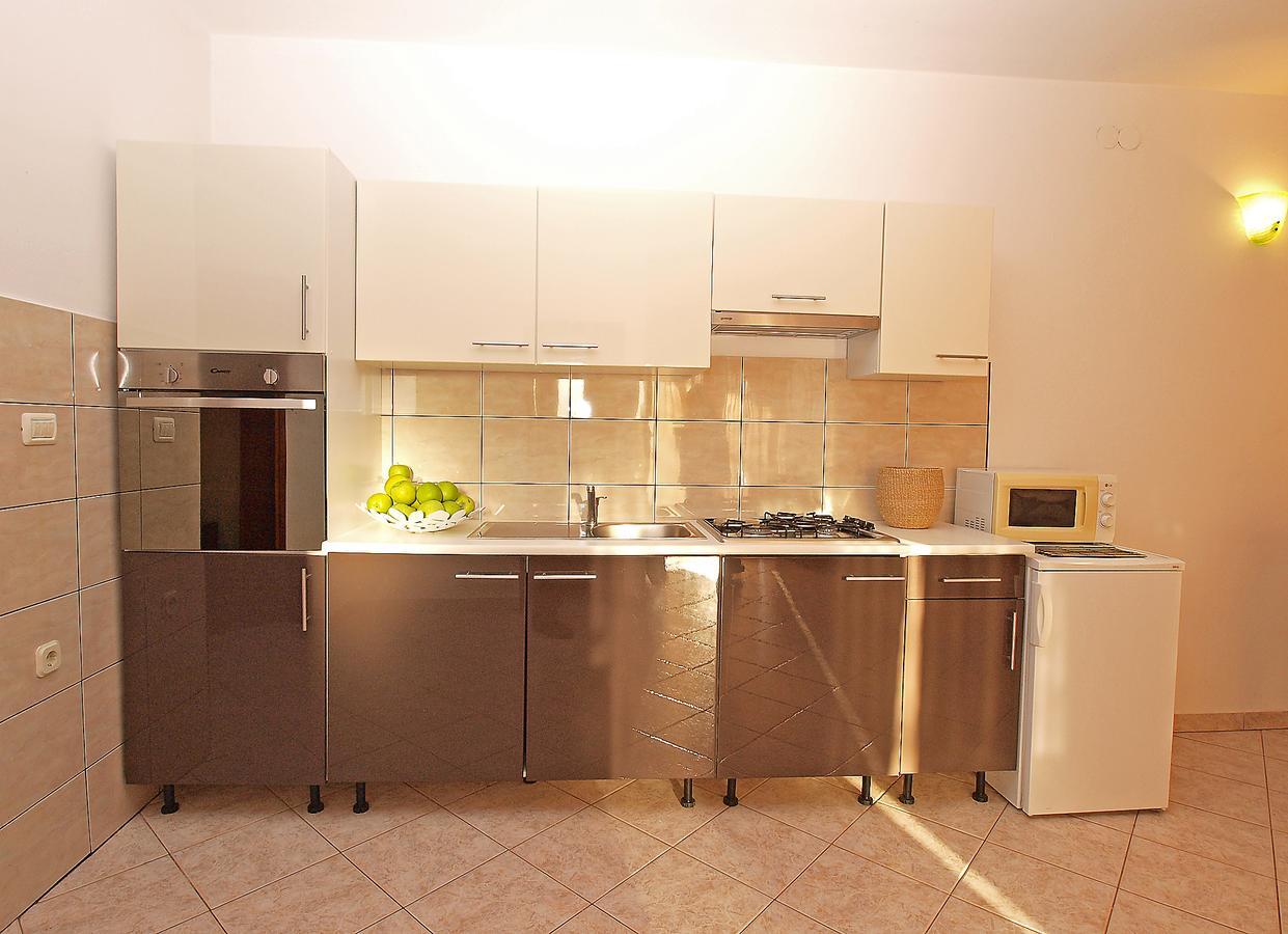 Apartments Dusanka 799 Фажана Экстерьер фото